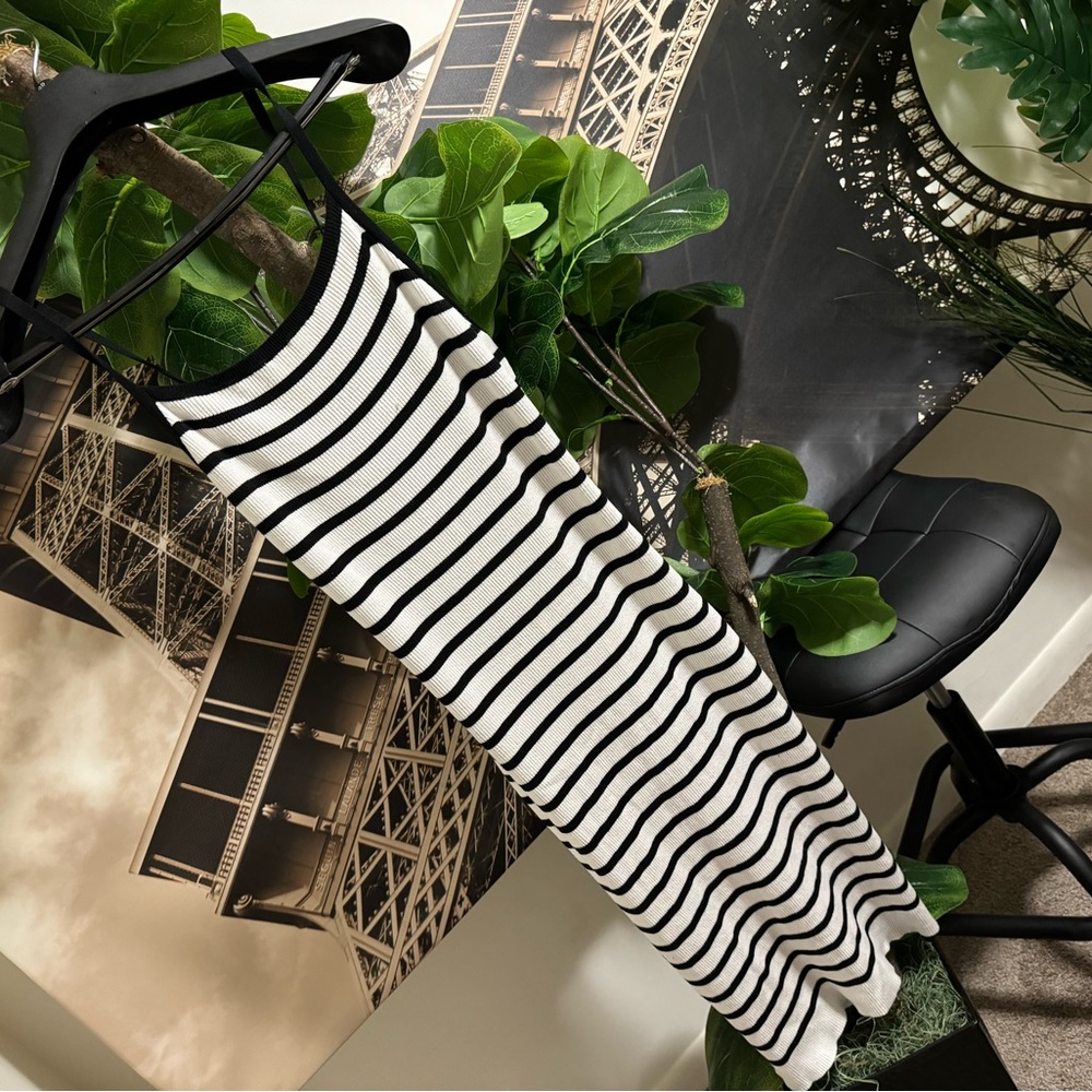 Black and white beautiful fine strap dress.